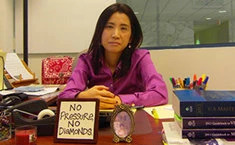 Joy Ahn, EA